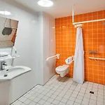 Hotell Frankfurt-hbf 3*