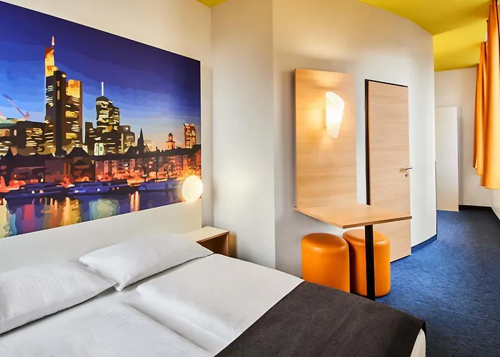 B&B Hotel Frankfurt-Hbf Hotel 3*