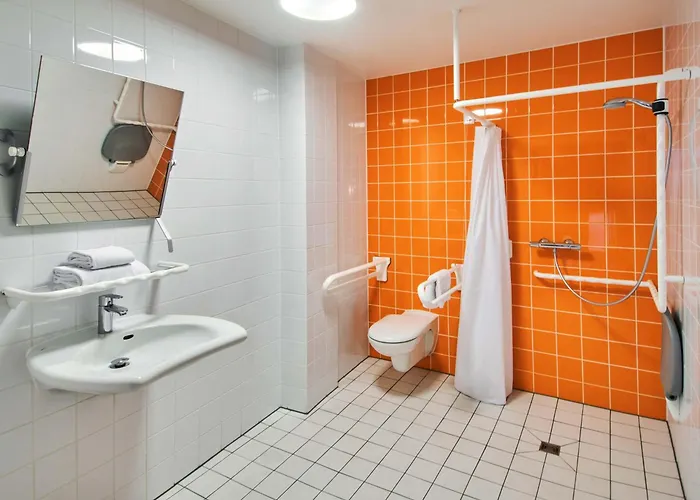 Hotel B&B Hotel Frankfurt-Hbf 3*